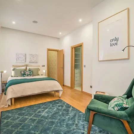 Lapa Flat W/ Patio Apartment *