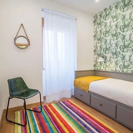 Lapa Flat W/ Patio Lisbon